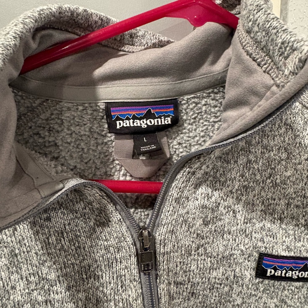 Patagonia Heather Gray Fleece Jacket - Picture 3 of 3